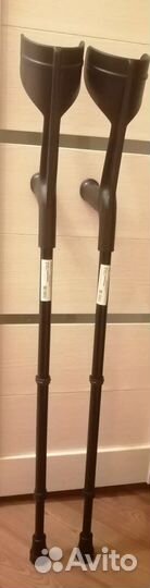 Костыль с подлокотником