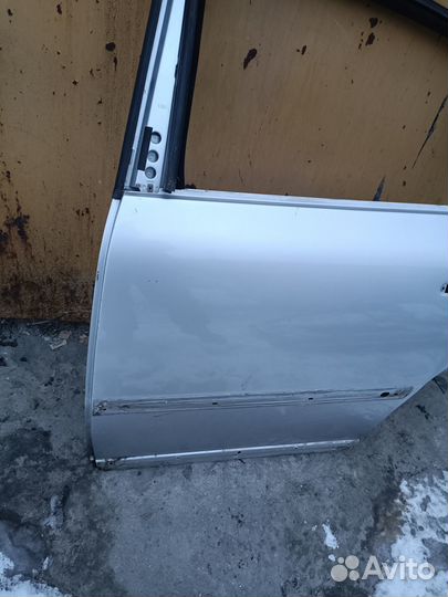 Дверь задняя левая Volkswagen Passat B5+