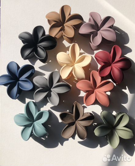 Крабик для волос гавайский цветок большой