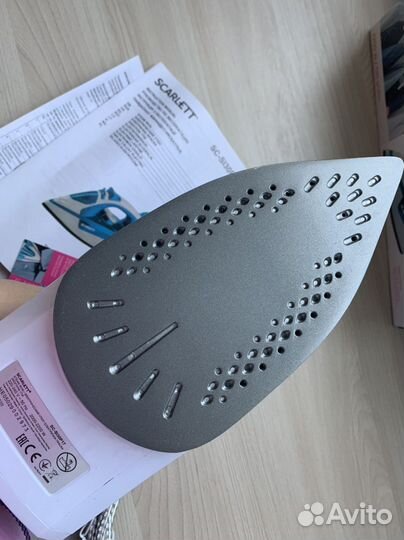 Утюг scarlett