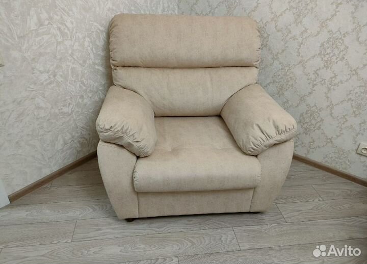 Перетяжка мягкой мебели