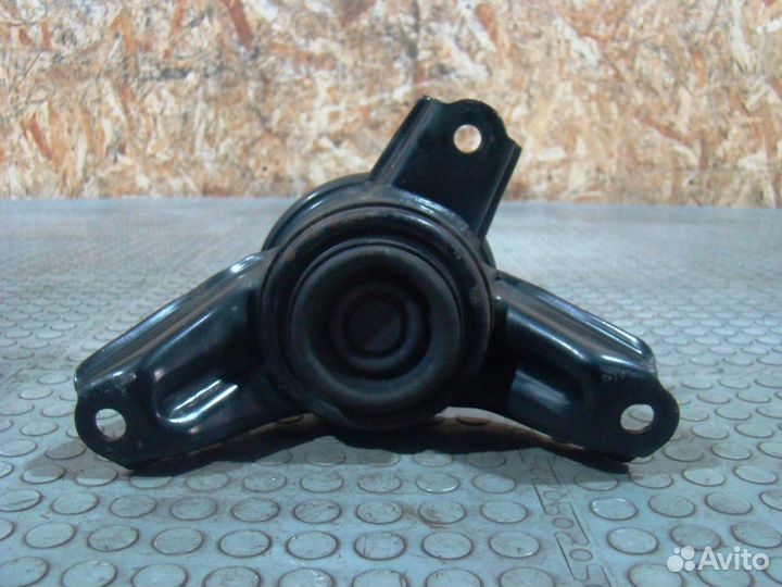 KIA Sportage 3 Опора двигателя правая 2.0 D4HA