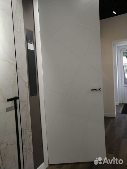 Межкомнатная дверь Волховец эмаль