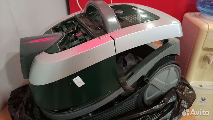 Моющий пылесос Zelmer Aquawelt 1600w