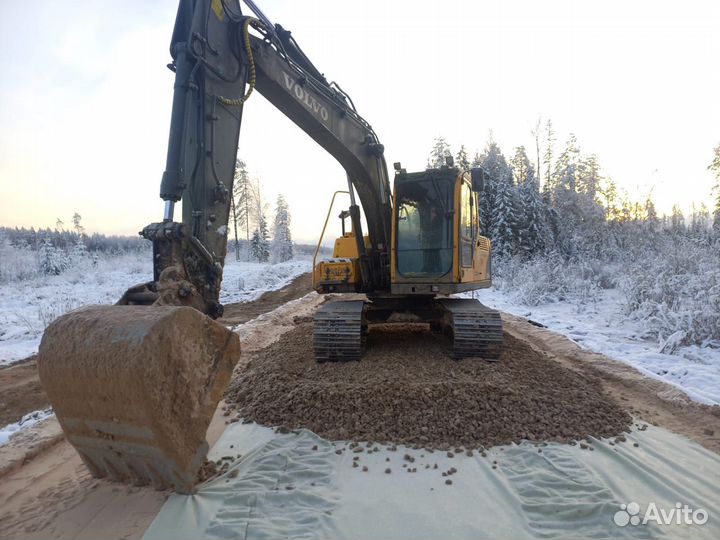 Гусеничный экскаватор volvo