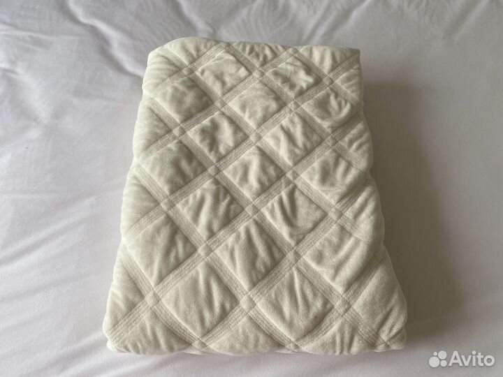 Покрывало на кровать 160 на 220