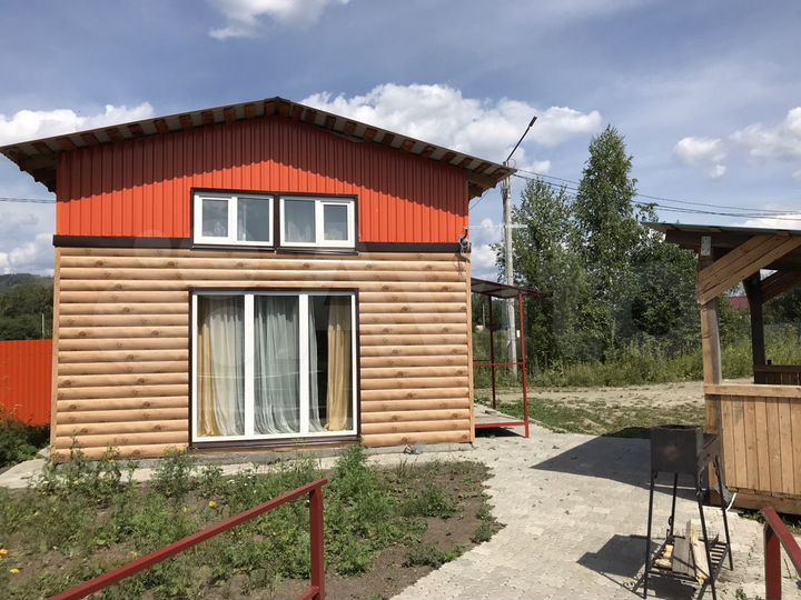 Дом 72 м² на участке 2 сот.