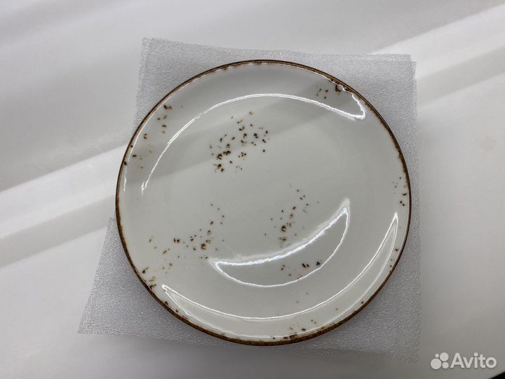 Тарелка закусочная BY bone 19 см