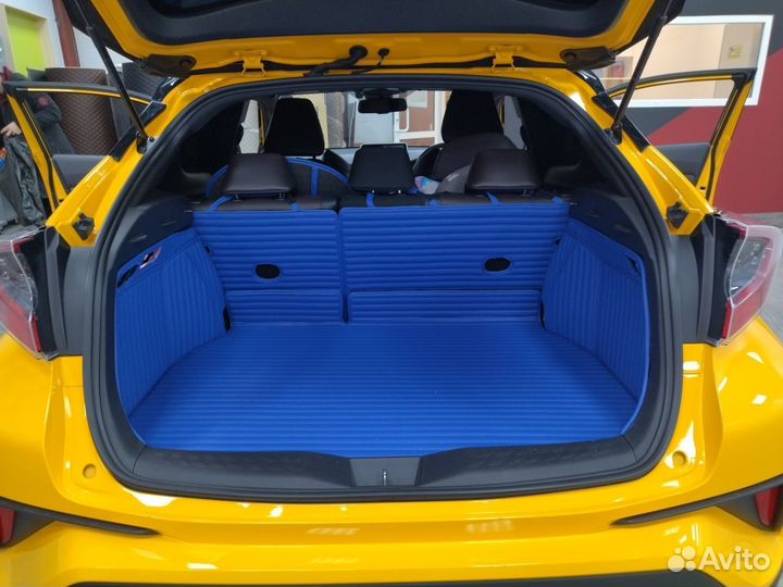 Автоковрики люкс в багажник Mitsubishi Airtrek