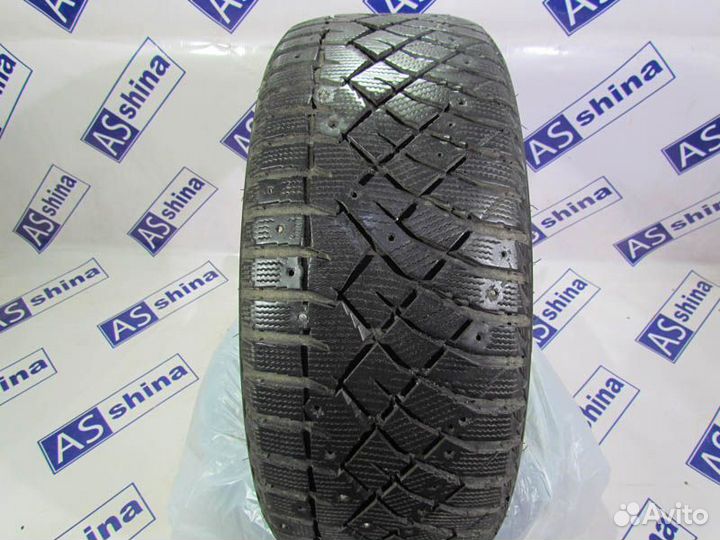 Nitto Therma Spike 215/50 R17 92N