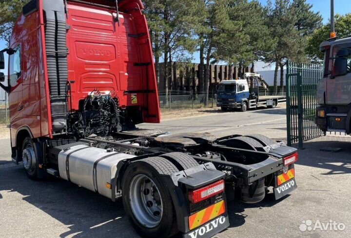 Разбираем европейский грузовик Volvo, FH с 2013