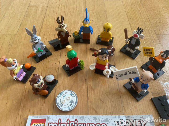 Lego коллекция Looney Tunes
