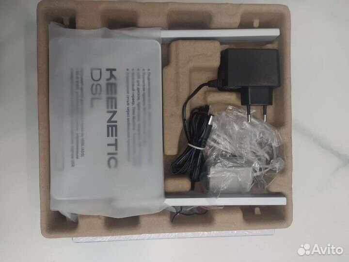 Wi-Fi роутер Keenetic DSL kn-2010