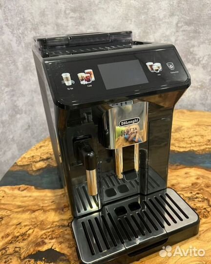 Кофемашина delonghi