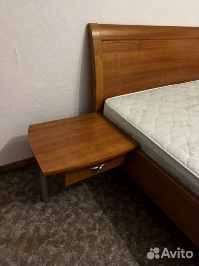 Кровать матрас шкаф