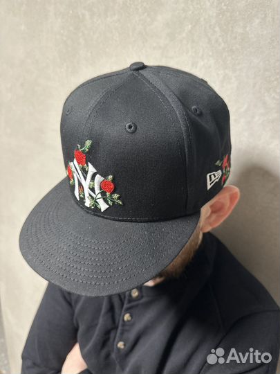 Бейсболка мужская черная