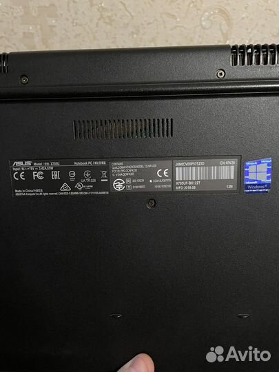 Ноутбук asus 17