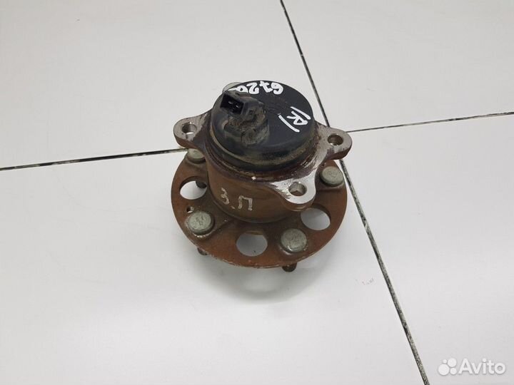 Ступица задняя правая + датчик ABS (Kia Cerato IV)