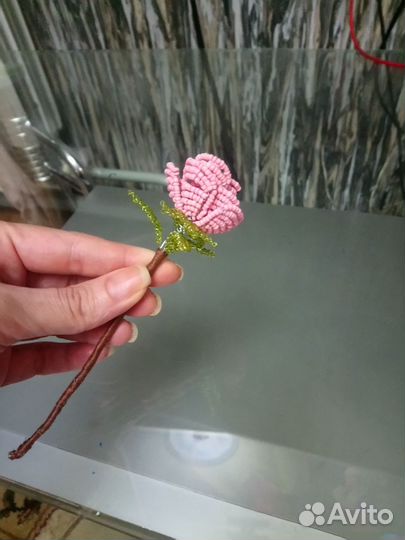 Роза из бисера