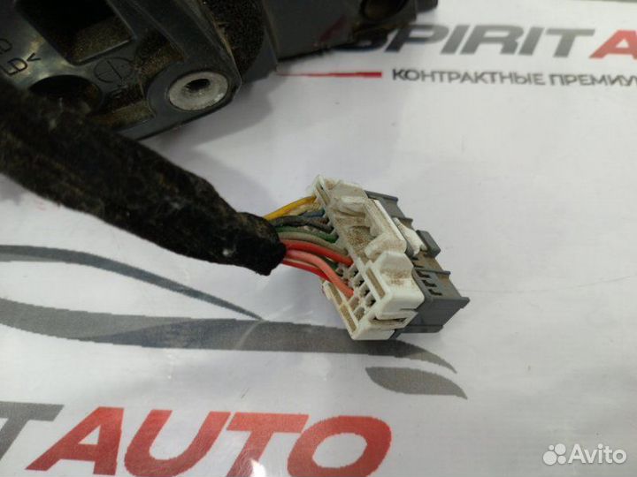 Зеркало заднего вида боковое переднее левое Kia