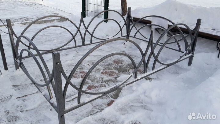 Оградка на могилку
