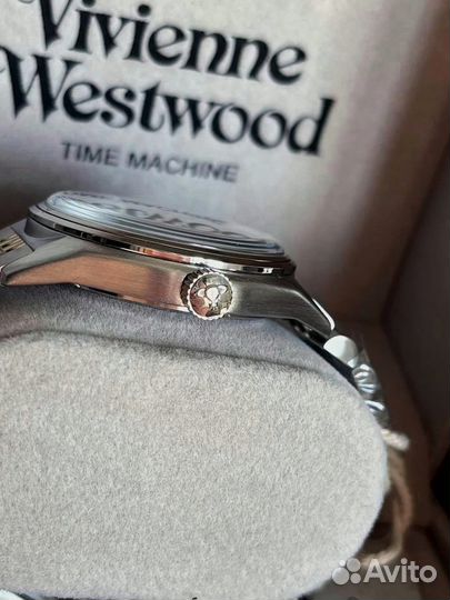 Часы Vivienne Westwood Sydenham Quartz