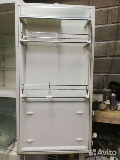 Холодильник б/у