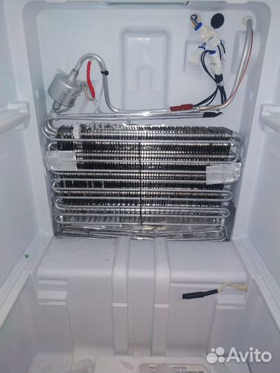 Мастер по ремонту холодильников