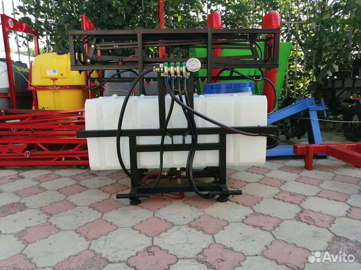 Опрыскиватель Фермер Техника ОНЭ-300, 2023