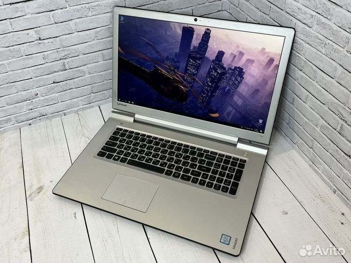 Игровой ноутбук Lenovo 17д/i5/Nvidia/SSD M2/1000gb