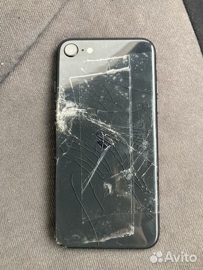 iPhone SE (2020), 64 ГБ