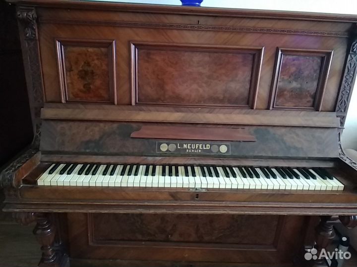 Пианино антиквариат