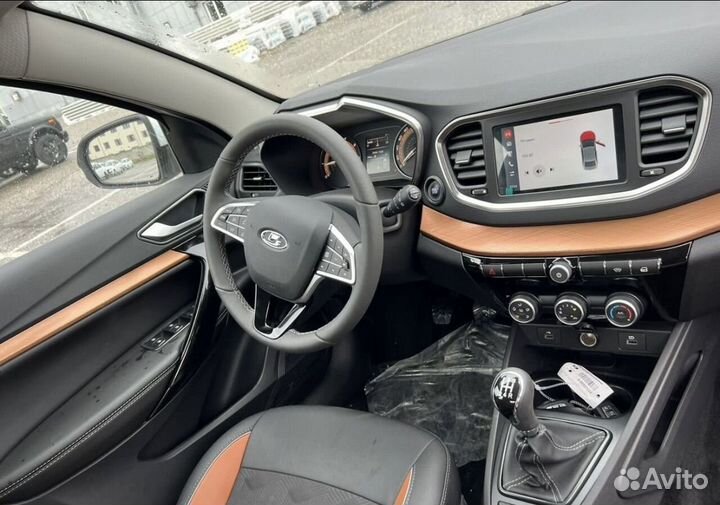 LADA Vesta 1.6 МТ, 2023, 1 км