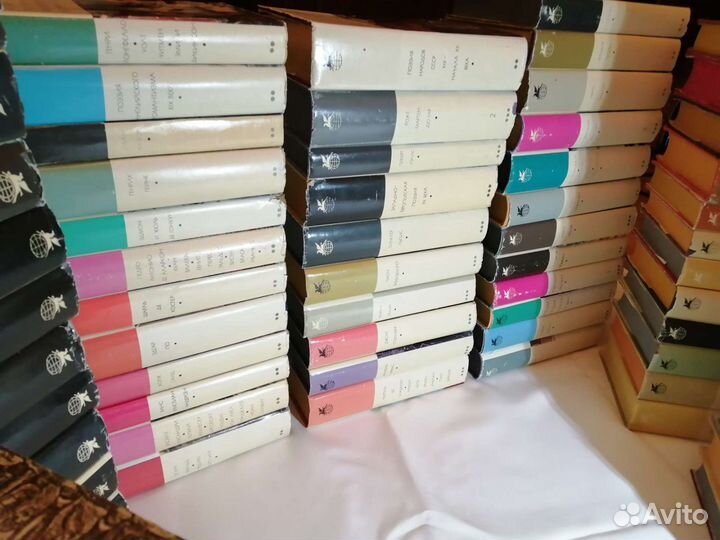 Библиотека всемирной литературы 1969 г из 3 серий