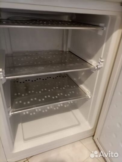 Холодильник б/у