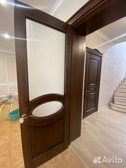 Двери из массива