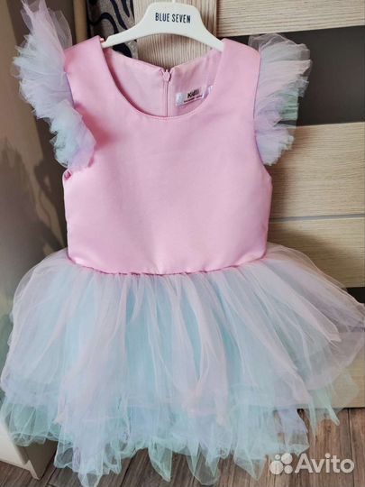 Праздничное платье для девочки