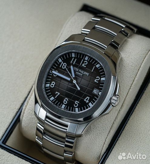 Patek philippe Часы aquanaut 40