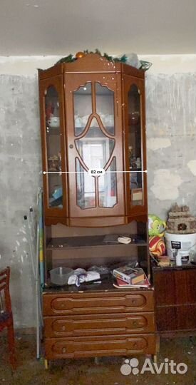 Шкаф сервант