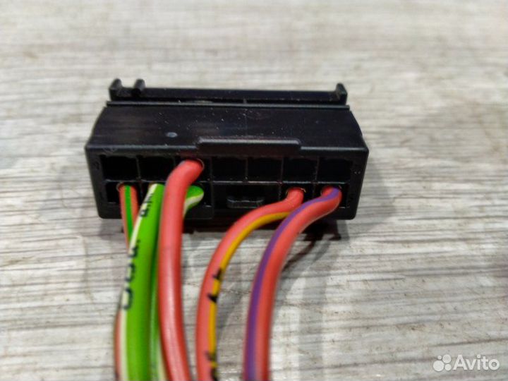 Разъем (фишка) Bmw 525I E61 N52B25 05/2006