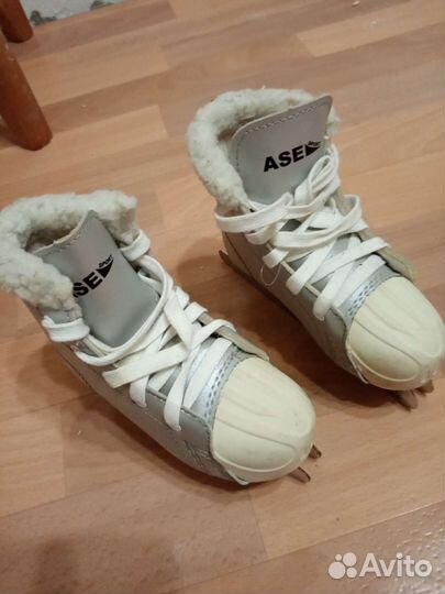 Коньки детские