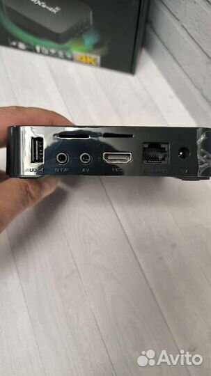 Смарт приставка Smart Tv 8/128 Gb тв WiFi USB