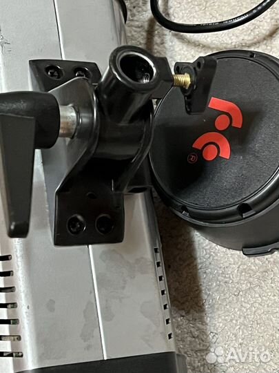 Вспышка студийная Falcon Eyes DE-300B