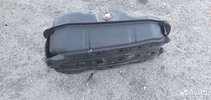 Бак паджеро спорт 1