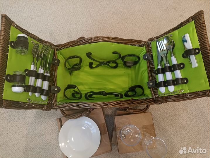 Корзина для пикника