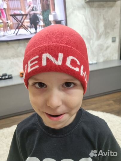 Шапка givenchy оригинал