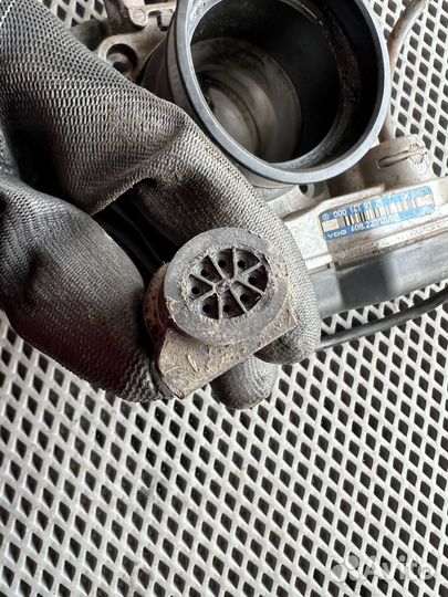 Дросельная заслонка Мерседес 0001419125