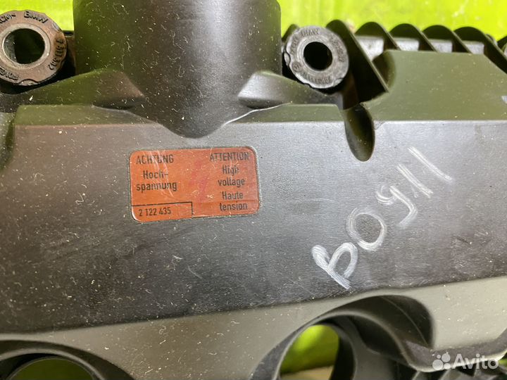 Крышка клапанная правая BMW X5 E70 11127522160