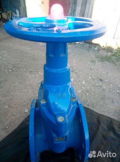 Задвижка мзв новая,чугунная с обрезиненным клином