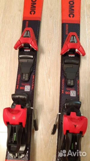 Ботинки 18 и лыжи Atomic детские 90 см